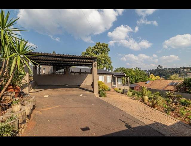 3 BEDROOM HOUSE FOR SALE IN ROODEKRANS